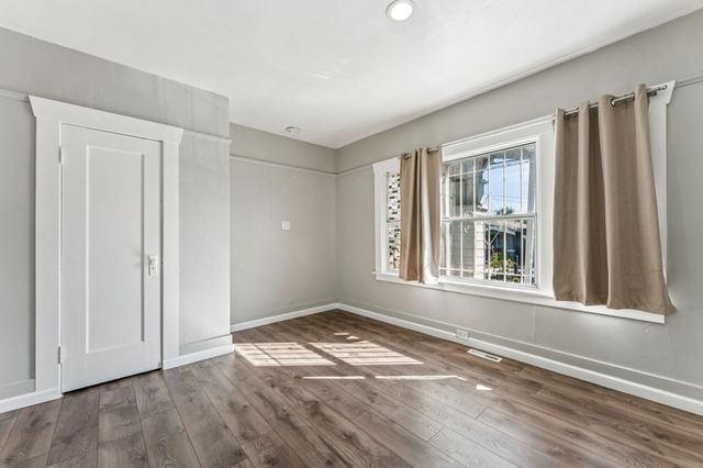 1433 1433 56Th Ave, Oakland, CA 94621