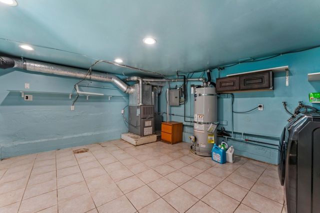 1433 1433 56Th Ave, Oakland, CA 94621