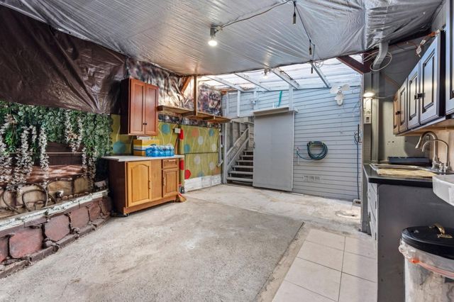 1433 1433 56Th Ave, Oakland, CA 94621