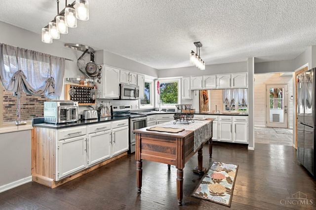 8117 Tollbridge Court, West Chester, OH 45069
