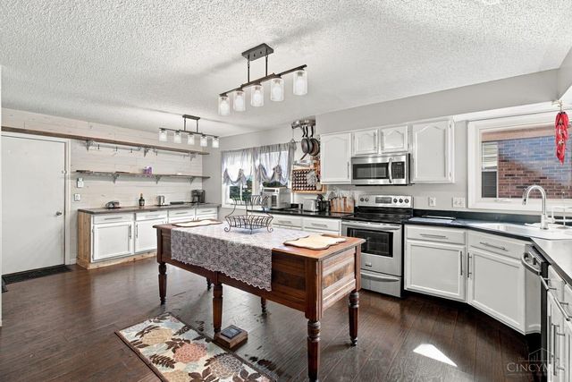 8117 Tollbridge Court, West Chester, OH 45069