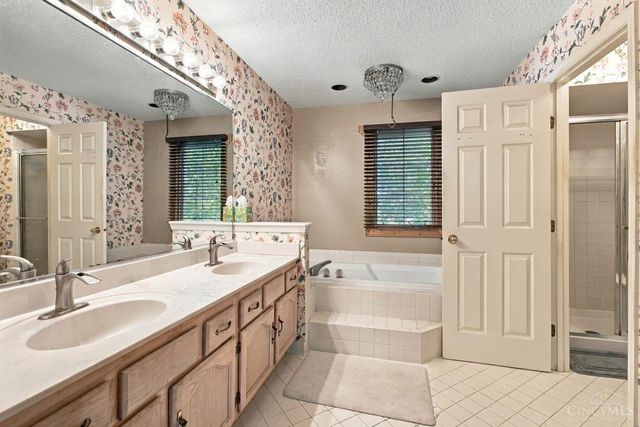8117 Tollbridge Court, West Chester, OH 45069
