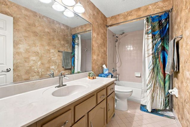 8117 Tollbridge Court, West Chester, OH 45069