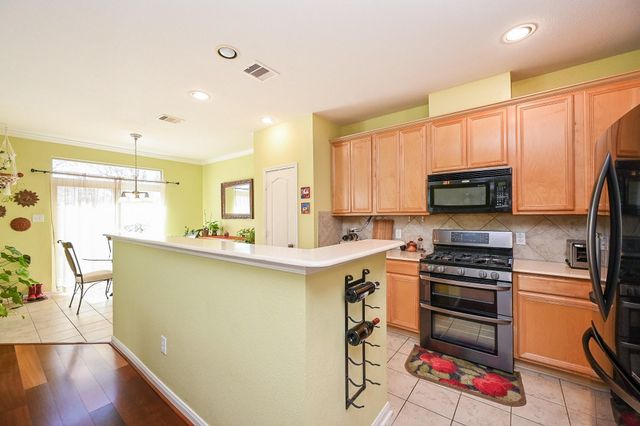 12203 Medina Lake Drive, Tomball, TX 77377