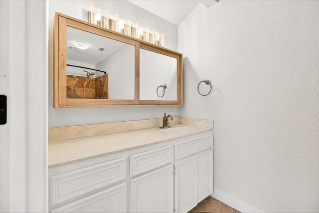 13833 Flintlock Drive, Corpus Christi, TX 78418