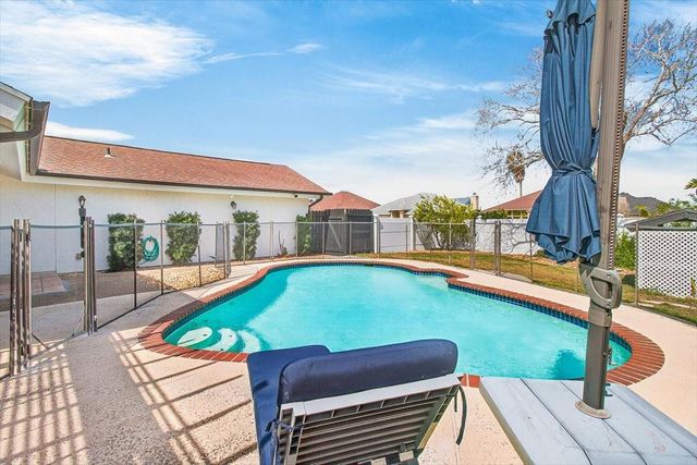 13833 Flintlock Drive, Corpus Christi, TX 78418