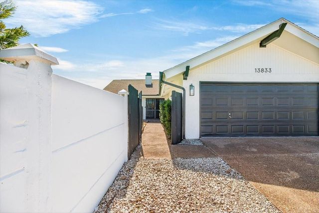 13833 Flintlock Drive, Corpus Christi, TX 78418