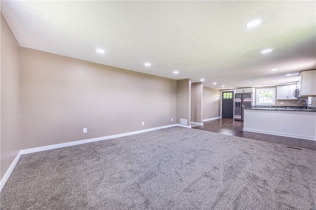 200 2nd St, South Union Twp, PA 15401