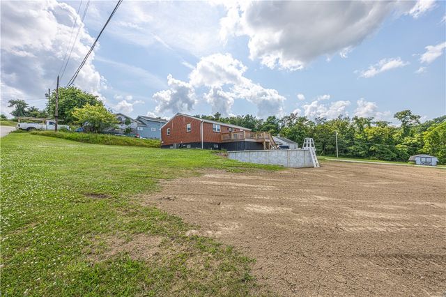 200 2nd St, South Union Twp, PA 15401