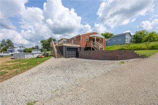 200 2nd St, South Union Twp, PA 15401