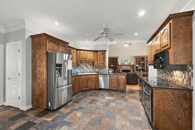 455 Forrest Park Cir, Franklin, TN 37064