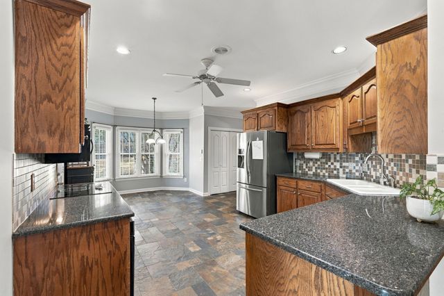 455 Forrest Park Cir, Franklin, TN 37064