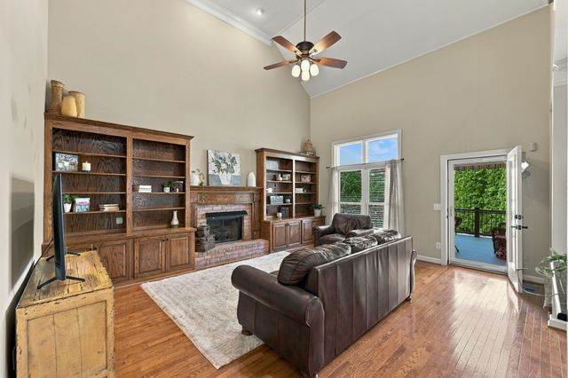 455 Forrest Park Cir, Franklin, TN 37064
