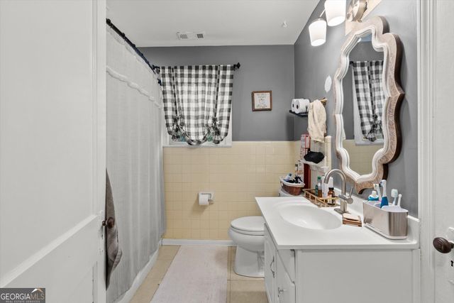 301 Brown Street, Carrollton, GA 30117