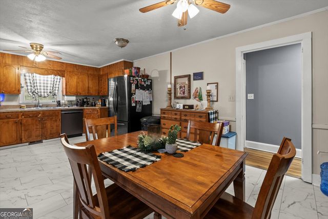 301 Brown Street, Carrollton, GA 30117