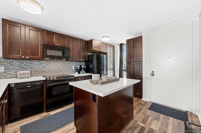 999 N Pacific St A20, Oceanside, CA 92054