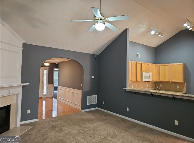 7124 Boulder Pass, Union City, GA 30291