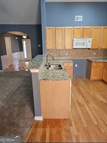 7124 Boulder Pass, Union City, GA 30291