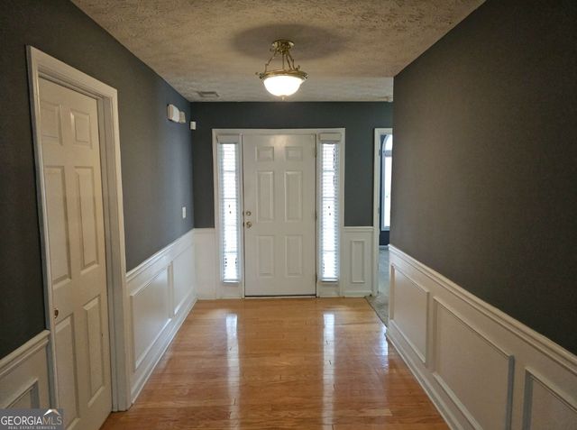 7124 Boulder Pass, Union City, GA 30291