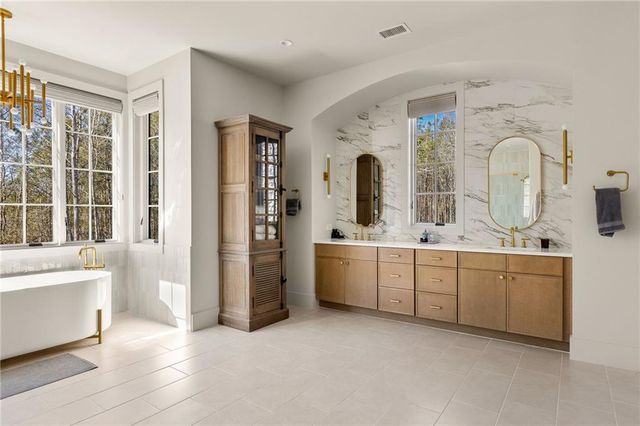 8445 Serenbe Road, Chattahoochee Hills, GA 30268