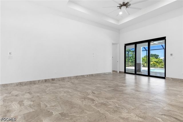 509 NE 5th TER, Cape Coral, FL 33909