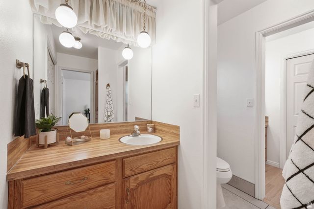 889 S FOX HILL DR, Spanish Fork, UT 84660