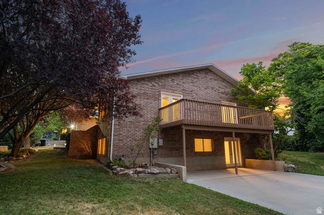 889 S FOX HILL DR, Spanish Fork, UT 84660