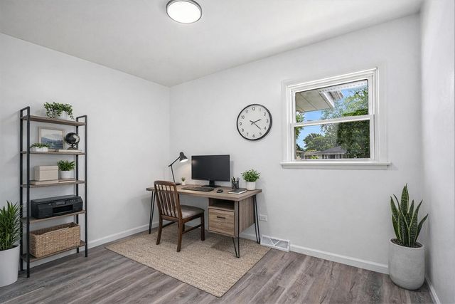 1819 Magnolia Lane, Munster, IN 46321