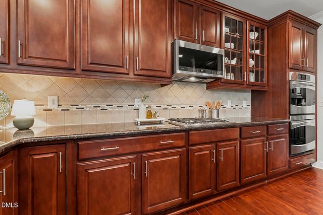 300 Silver Bluff Street, Holly Springs, NC 27540