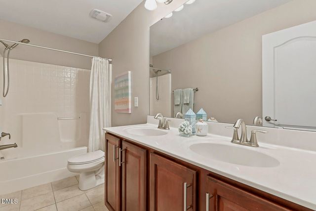 300 Silver Bluff Street, Holly Springs, NC 27540