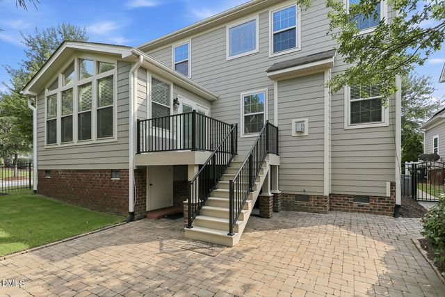 300 Silver Bluff Street, Holly Springs, NC 27540
