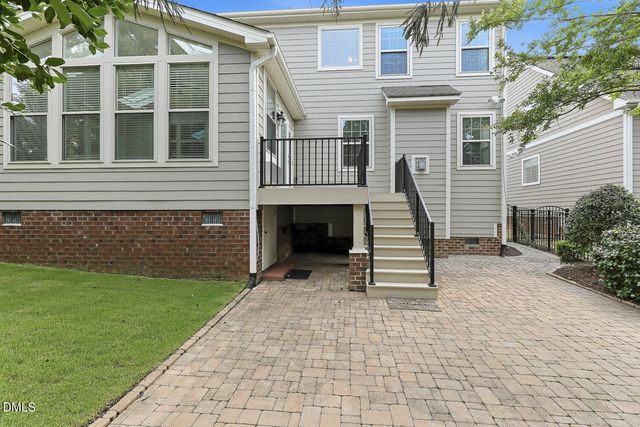 300 Silver Bluff Street, Holly Springs, NC 27540