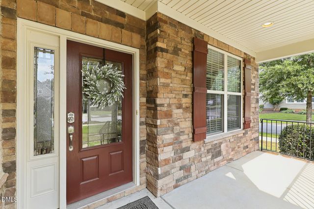 300 Silver Bluff Street, Holly Springs, NC 27540