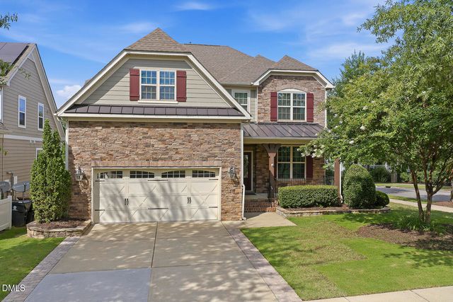300 Silver Bluff Street, Holly Springs, NC 27540