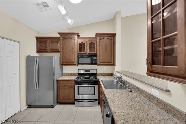 379 Blanca Springs Drive, Henderson, NV 89014