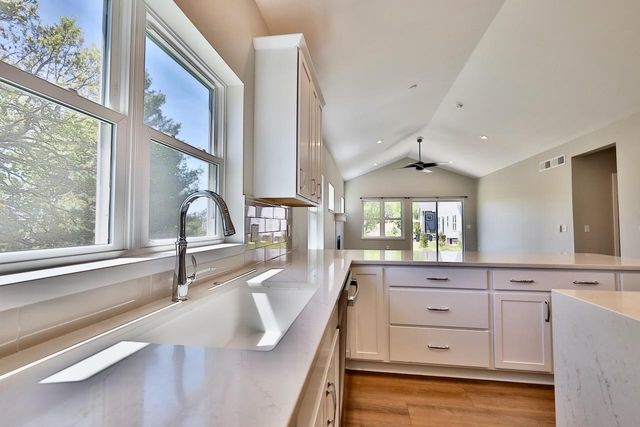 4432 Valor Way, Madison, WI 53718