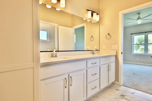 4432 Valor Way, Madison, WI 53718