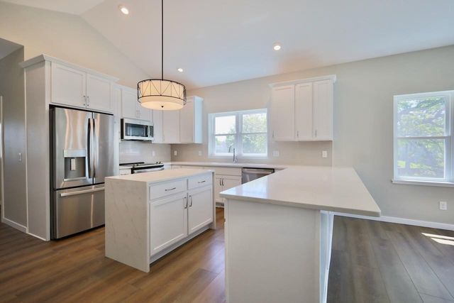 4432 Valor Way, Madison, WI 53718