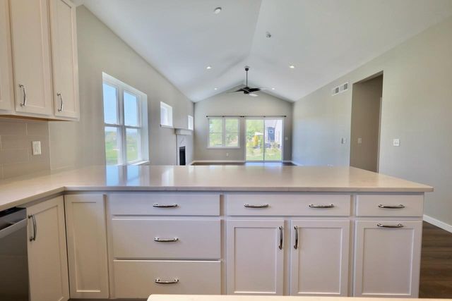 4432 Valor Way, Madison, WI 53718
