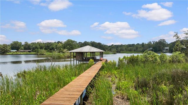 2637 Robin Hood Drive, Mobile, AL 36605