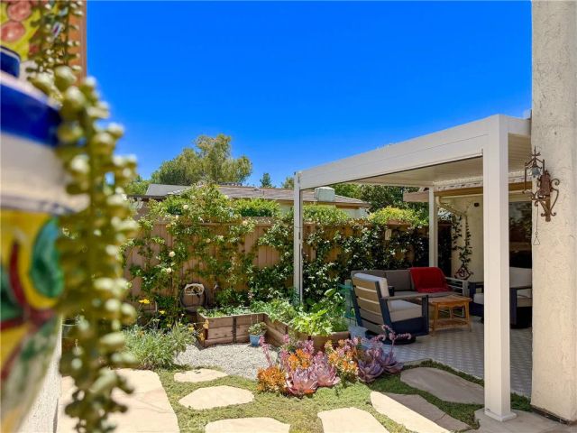 4100 Lake Harbor Lane, Westlake Village, CA 91361