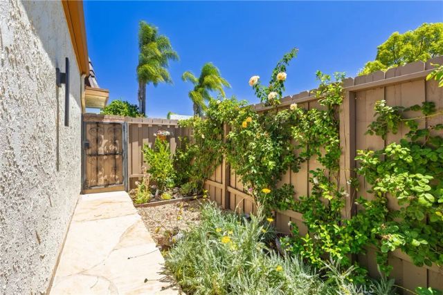 4100 Lake Harbor Lane, Westlake Village, CA 91361