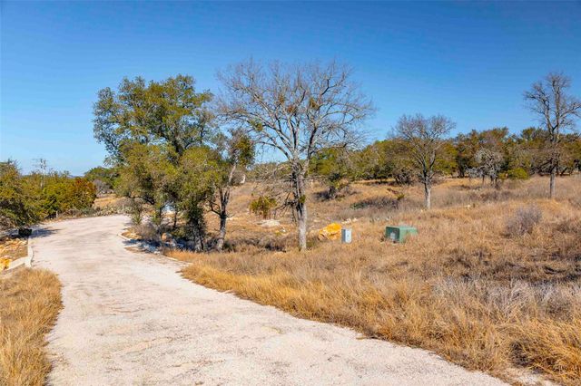 000 River PL, Johnson City, TX 78636