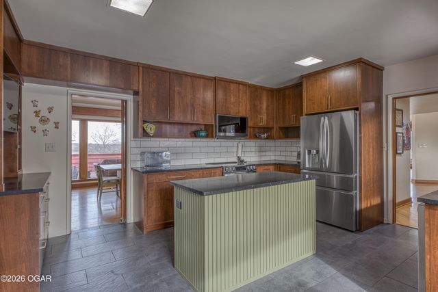 728 N Pearl Avenue, Joplin, MO 64801