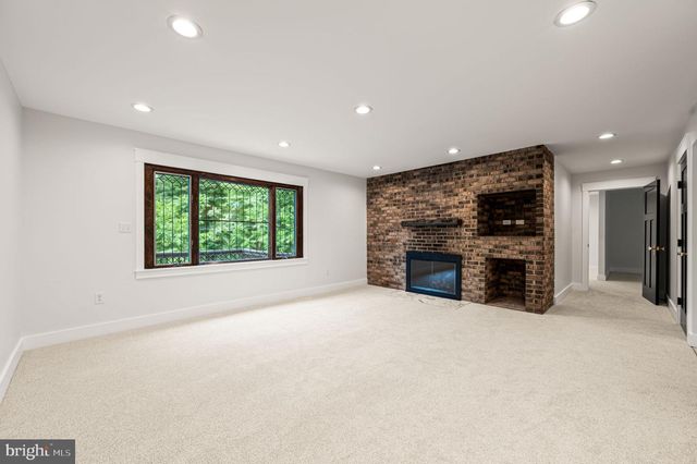 41 DEVON DR, Reading, PA 19606