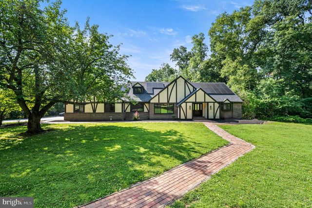 41 DEVON DR, Reading, PA 19606