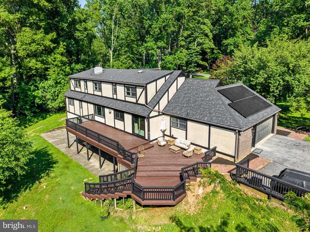 41 DEVON DR, Reading, PA 19606