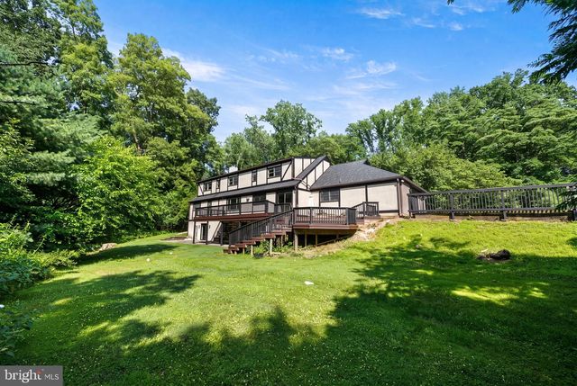 41 DEVON DR, Reading, PA 19606