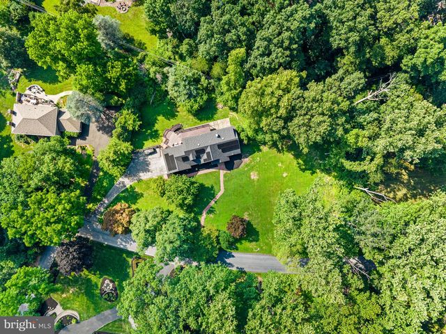 41 DEVON DR, Reading, PA 19606