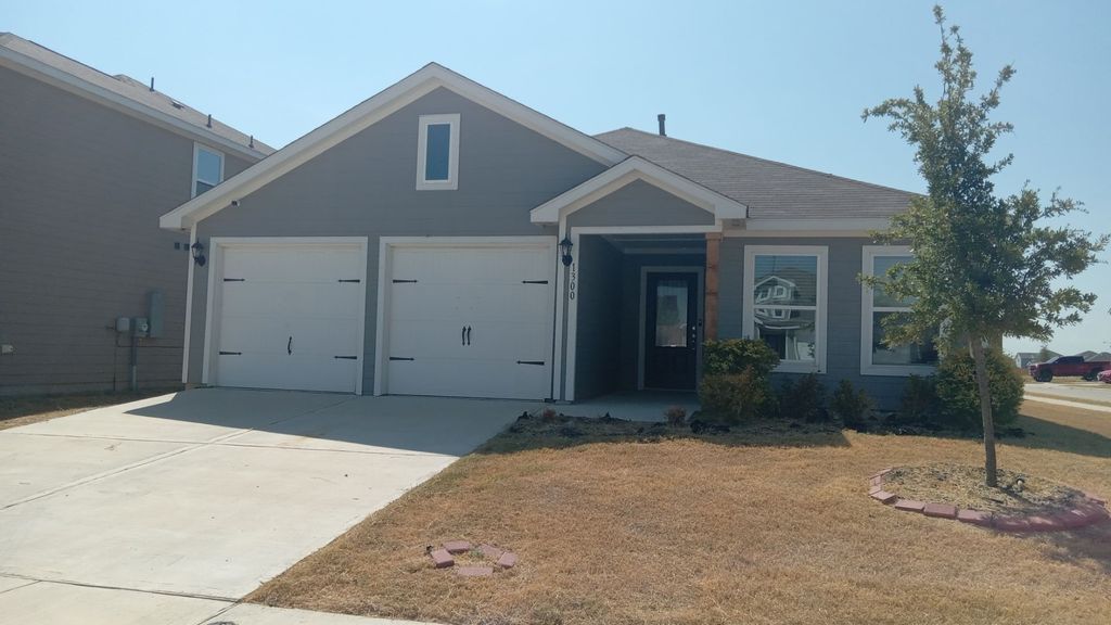 1300 Redpine Drive, Fort Worth, TX 76140 — exterior
